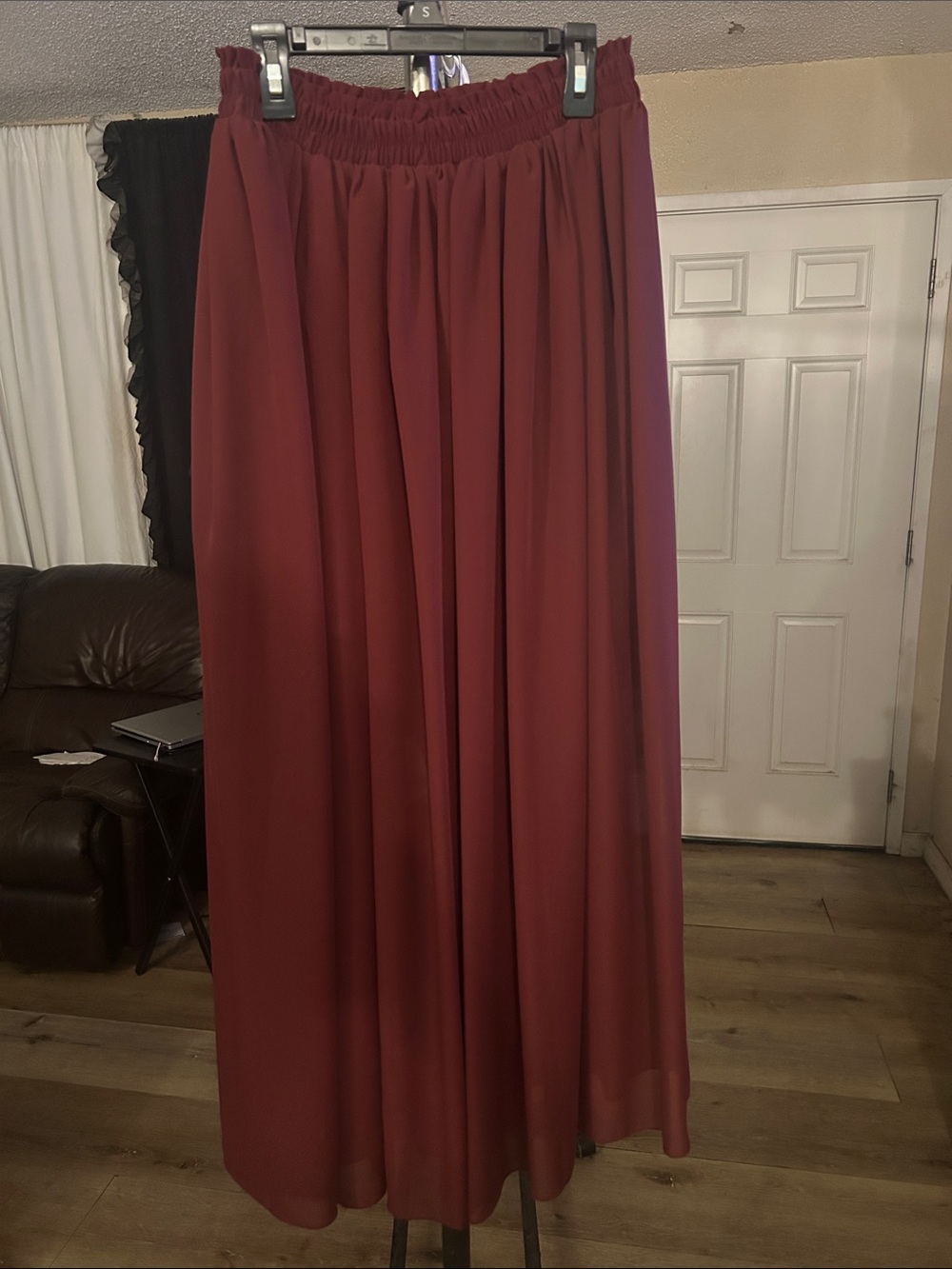 Women's Burgundy Elastic-Waist Maxi Skirt